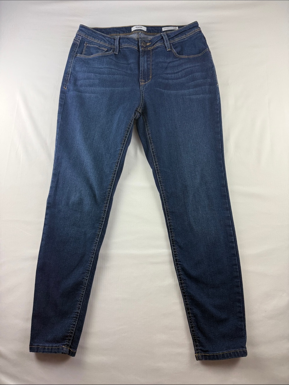 Kensie Effortless Ankle Mid Rise Jeans Women's Size 10 Stretch Denim EUC - Picture 1 of 10